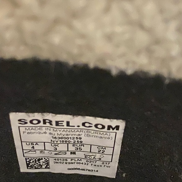Sorel Yoot Pac Youth Tan Waterproof Snow Boots - Picture 9 of 10